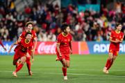 开云下载-国际足球比赛中，中国女队夺得冠军