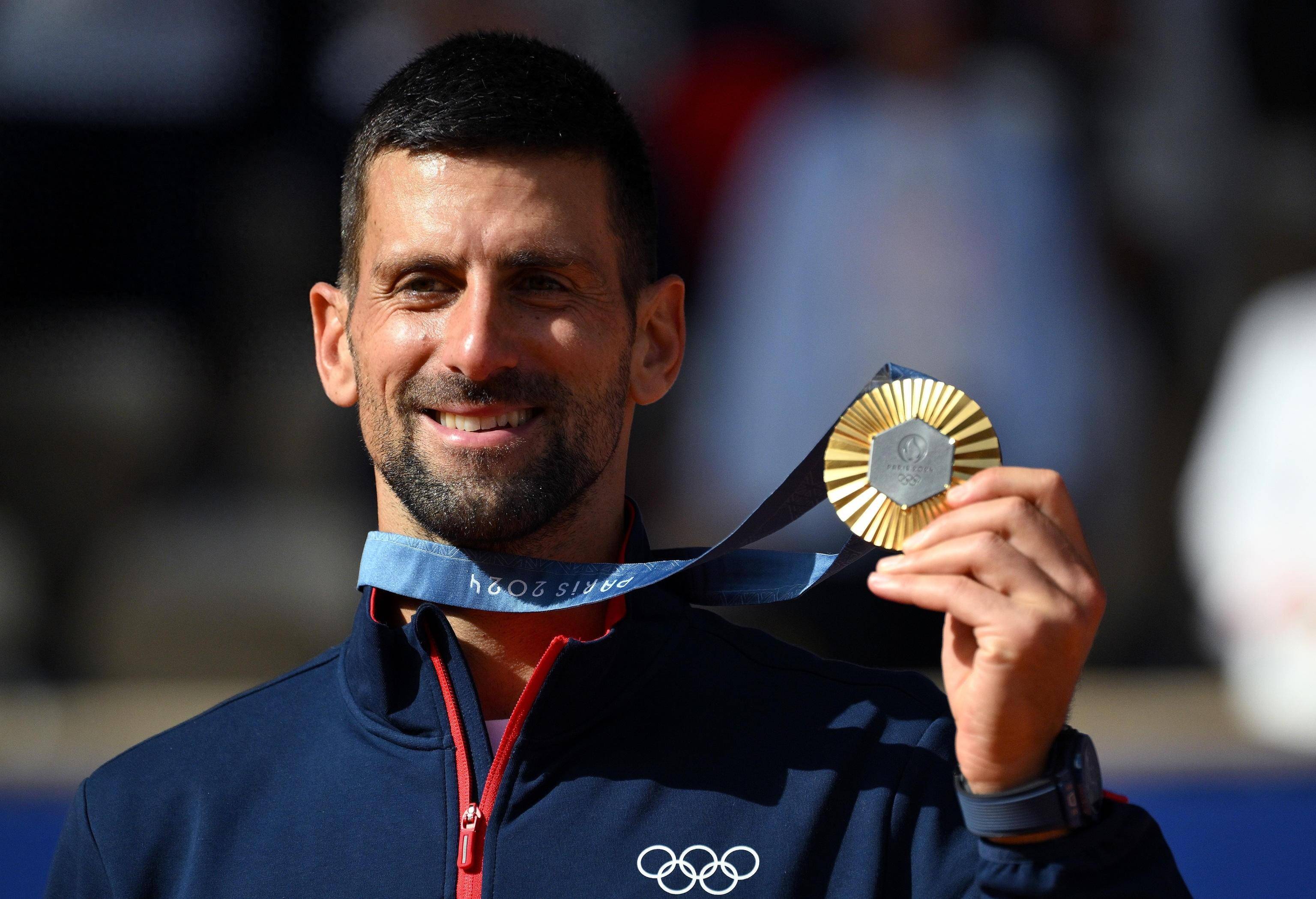 塞尔维亚选手在射击比赛中获得金牌