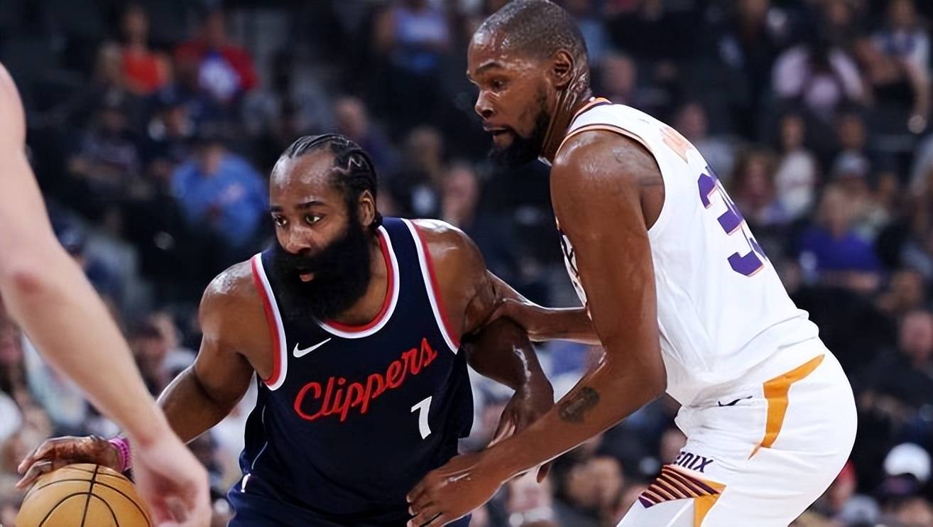 快船险胜太阳，利拉德三分绝杀逆转比分的简单介绍