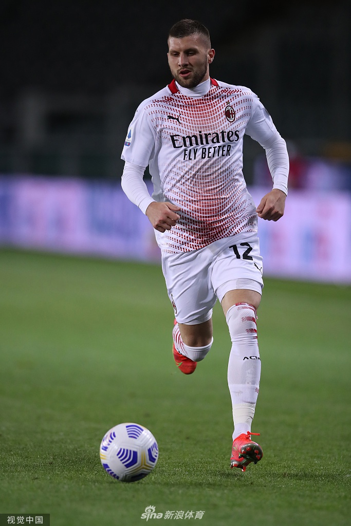 AC米兰逆转加拿大，加维完成帽子戏法的简单介绍