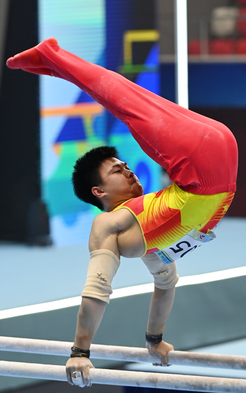 关于体操小组赛落幕，强队悉数晋级的信息